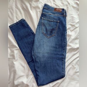 Hollister jeans